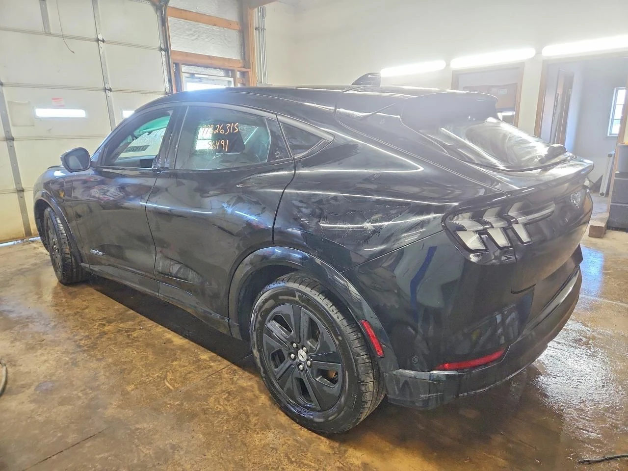 Ford Mustang Mach-E California Route 1 AWD, снимка 2 - Автомобили и джипове - 54185648