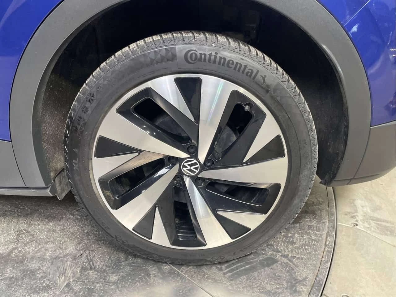 VW ID.4 PRO AWD CARFAX, снимка 5 - Автомобили и джипове - 54737215