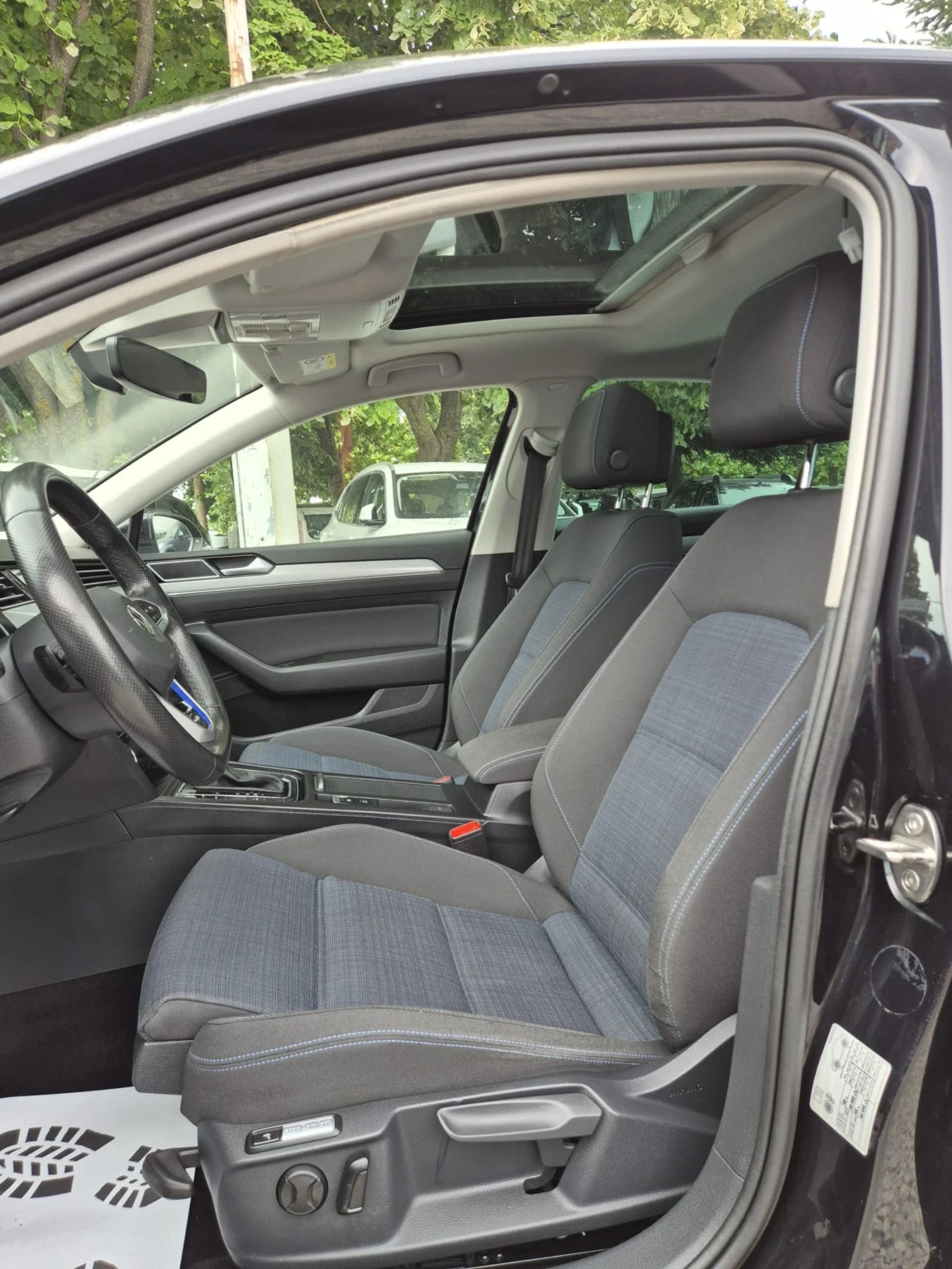VW Passat 1.4GTE+ Navi, снимка 7 - Автомобили и джипове - 55223724