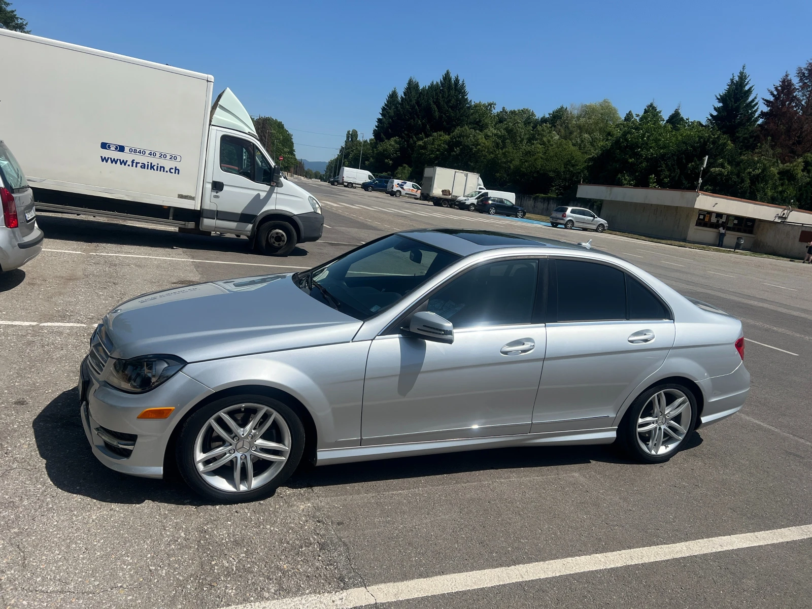 Mercedes-Benz C 300 4matic, снимка 11 - Автомобили и джипове - 55481130