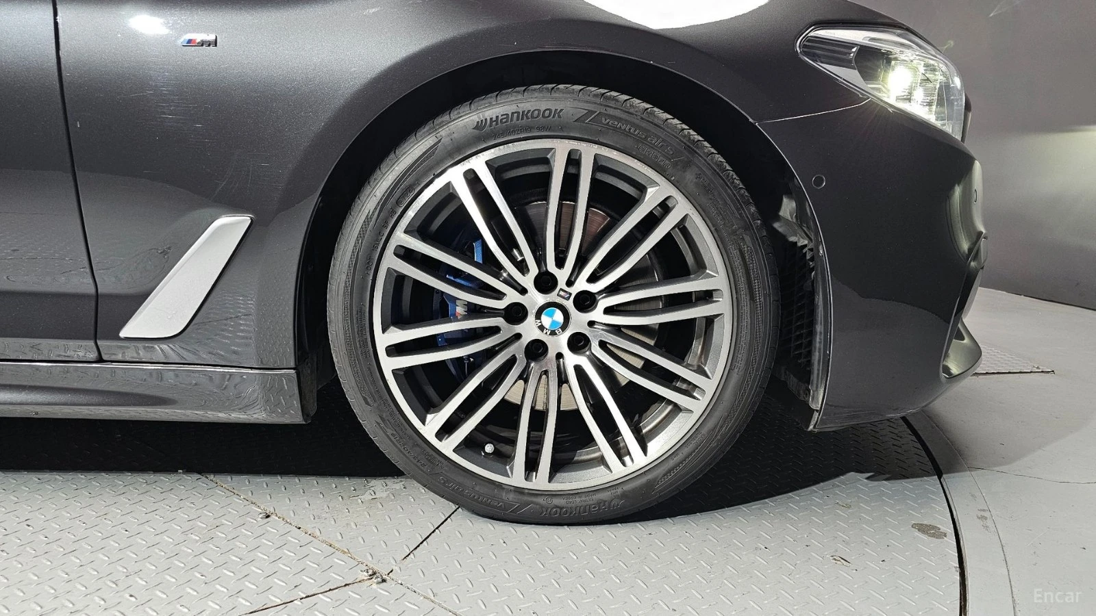 BMW 530 M-SPORT PLUS* ПОДГРЕВ* ОБДУХВАНЕ* ШИБИДАХ* 360* HU, снимка 5 - Автомобили и джипове - 55485389