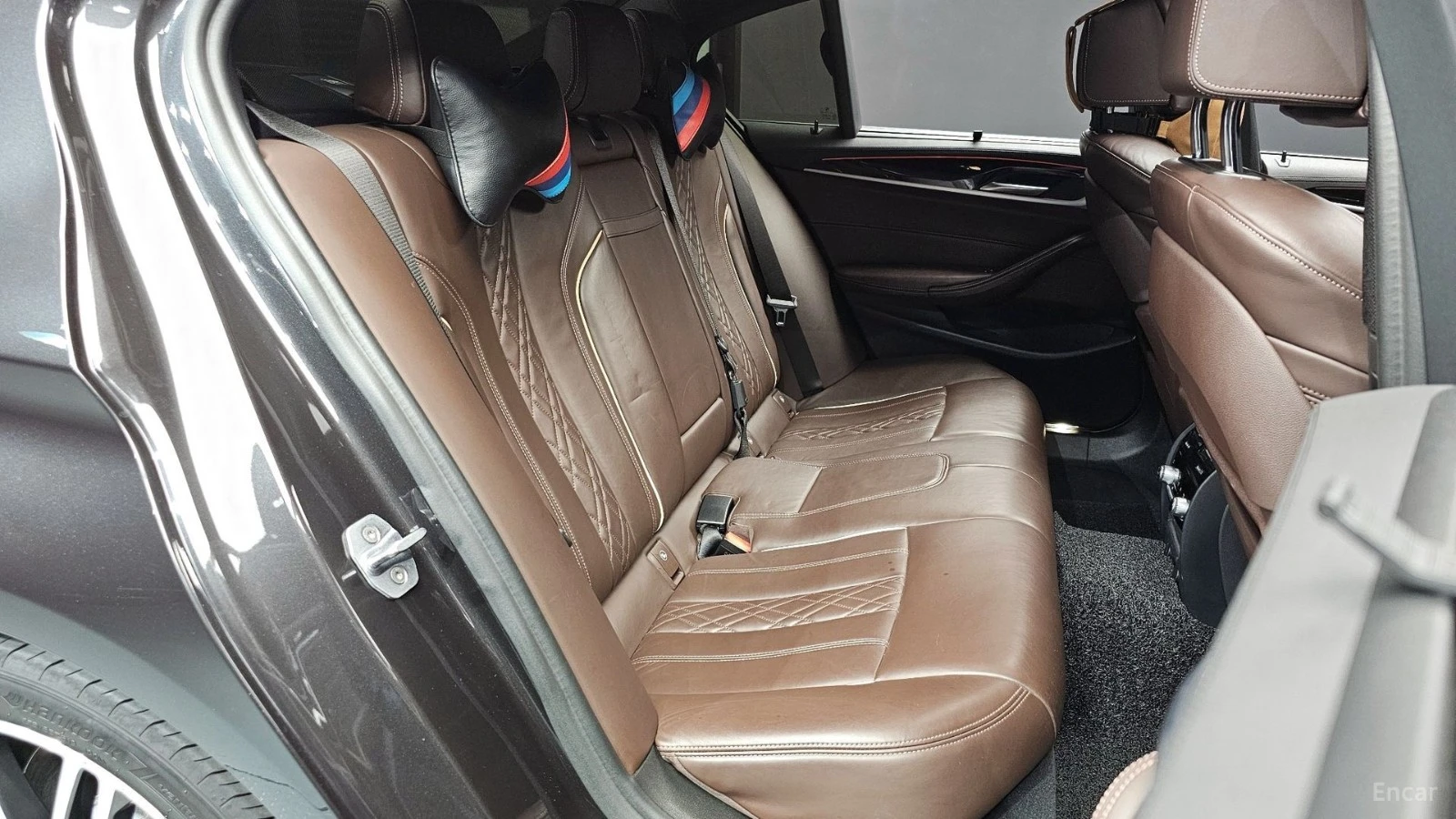 BMW 530 M-SPORT PLUS* ПОДГРЕВ* ОБДУХВАНЕ* ШИБИДАХ* 360* HU, снимка 11 - Автомобили и джипове - 55485389