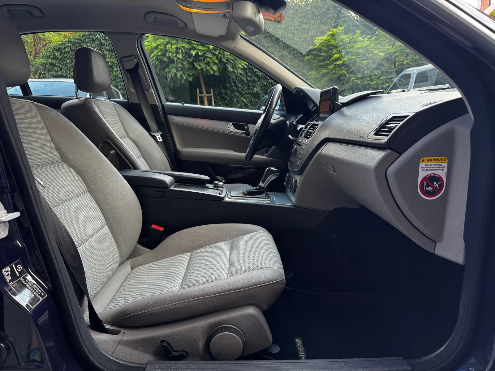Mercedes-Benz C 220 OM 646 AVANGARD, снимка 9 - Автомобили и джипове - 55615787