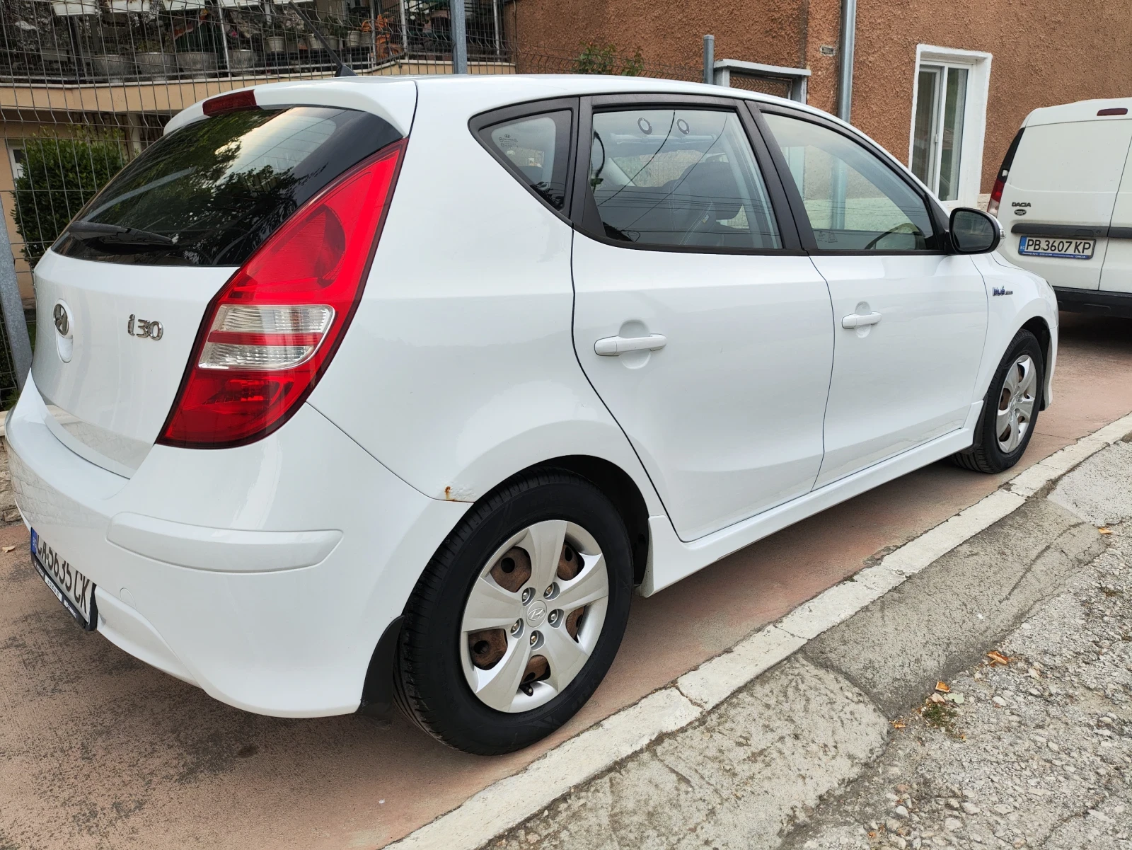 Hyundai I30, снимка 9 - Автомобили и джипове - 55715477