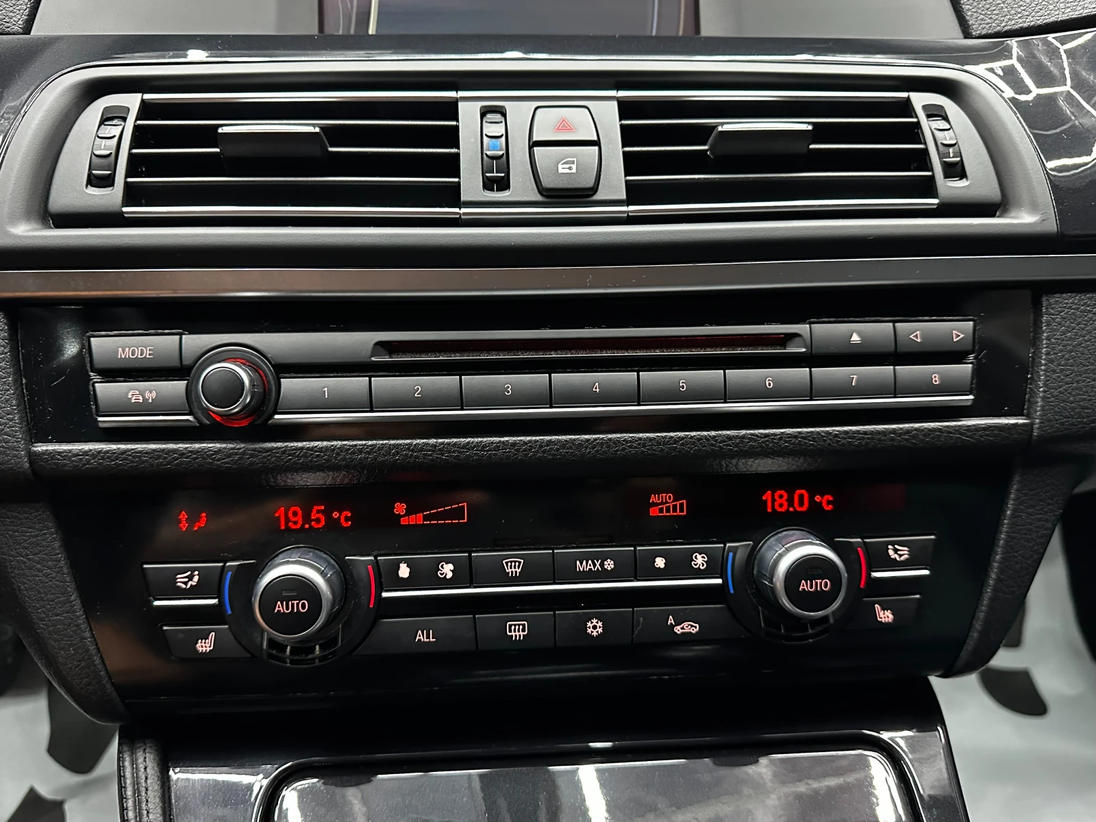 BMW 523 3.0i 204 �.�./�������� | Mobile.bg � ����������� 12