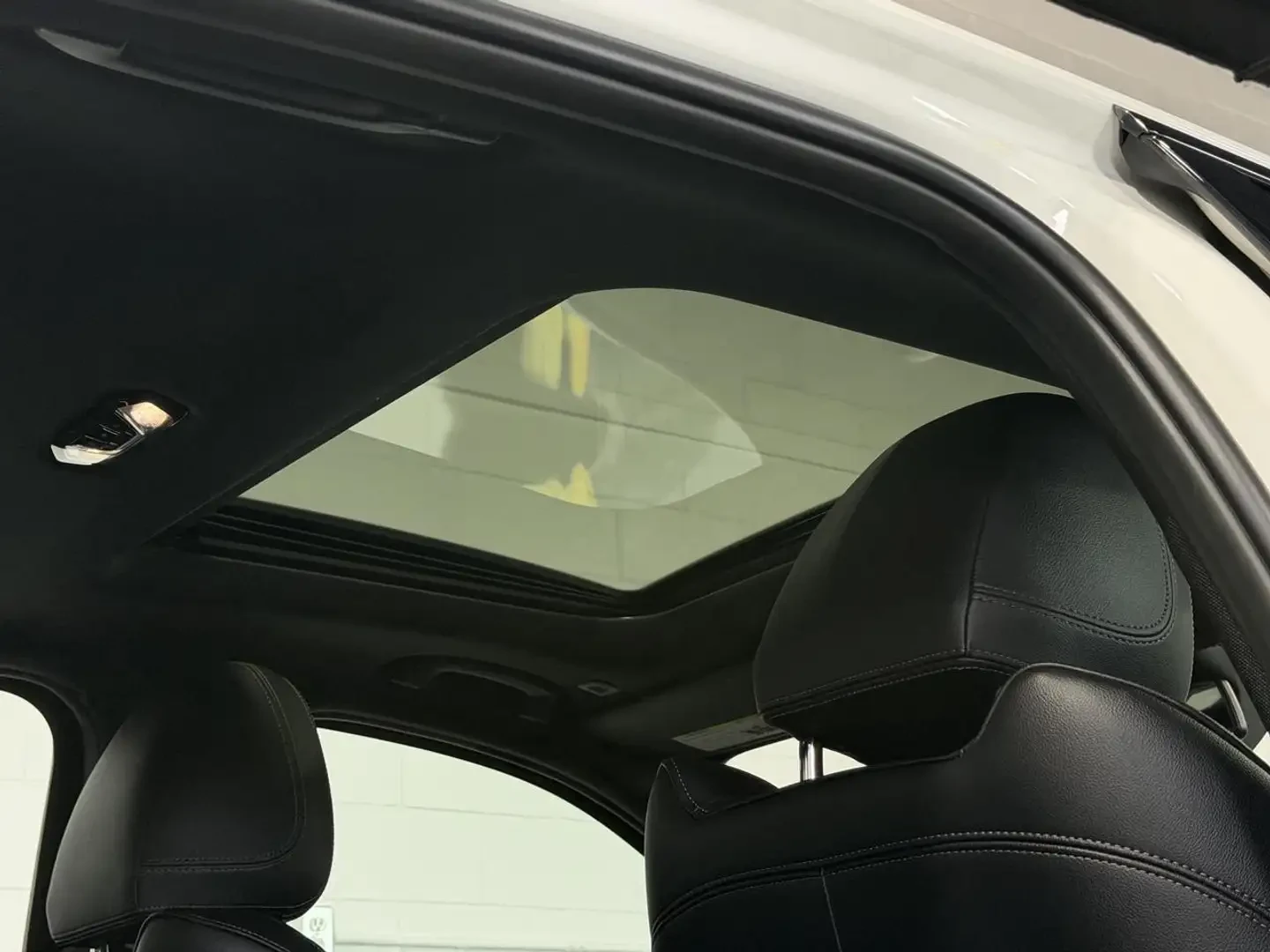 BMW 330 M* SPORT* XDRIVE* �������* ������* ������*  | Mobile.bg � ����������� 9