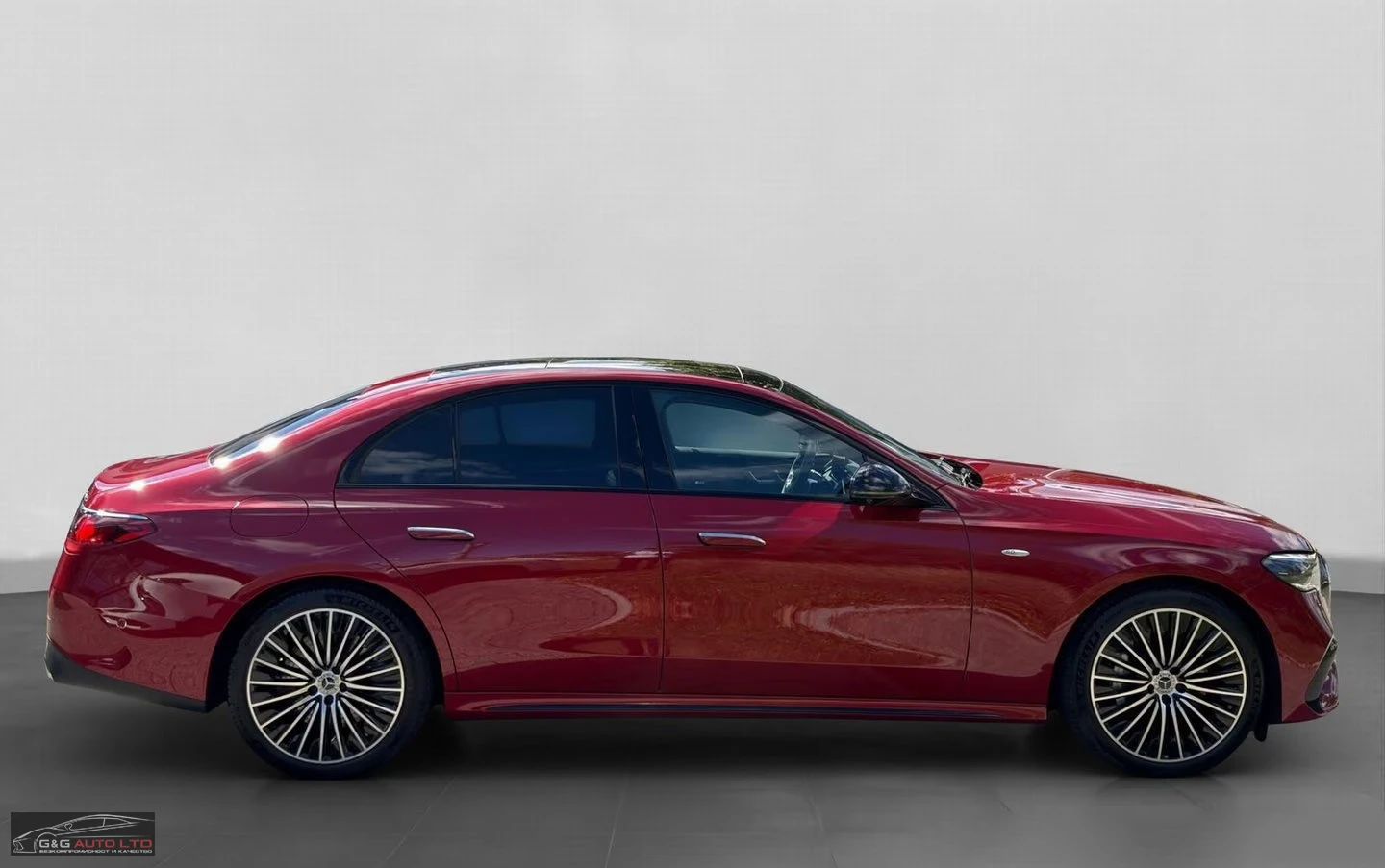 Mercedes-Benz E 400 e/381HP/4M/AMG/BURM4D/360/ACC/DIGITAL/VENT/871z, снимка 6 - Автомобили и джипове - 56017932