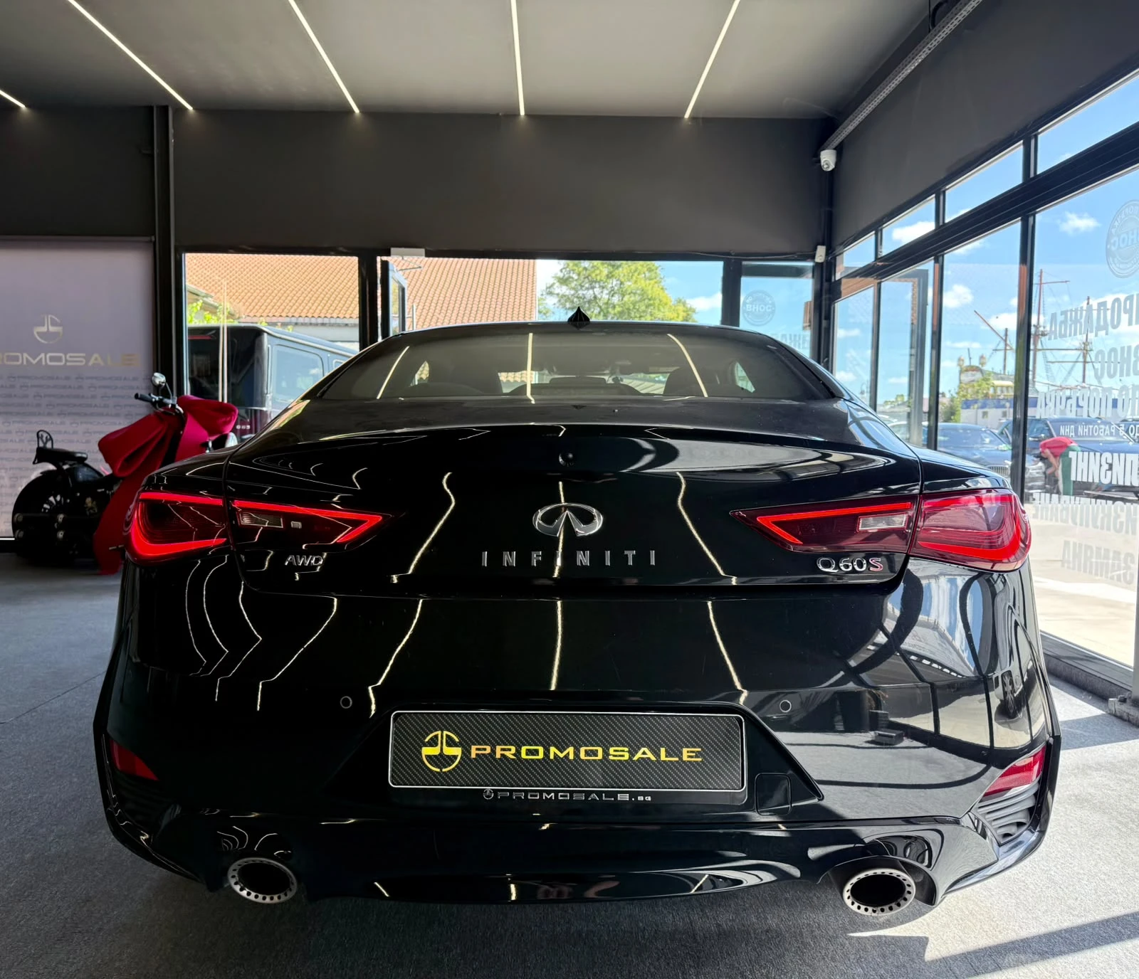 Infiniti Q60 S* RED SPORT* AWD* BOSE* Подгреви* ЛИЗИНГ , снимка 5 - Автомобили и джипове - 56018637