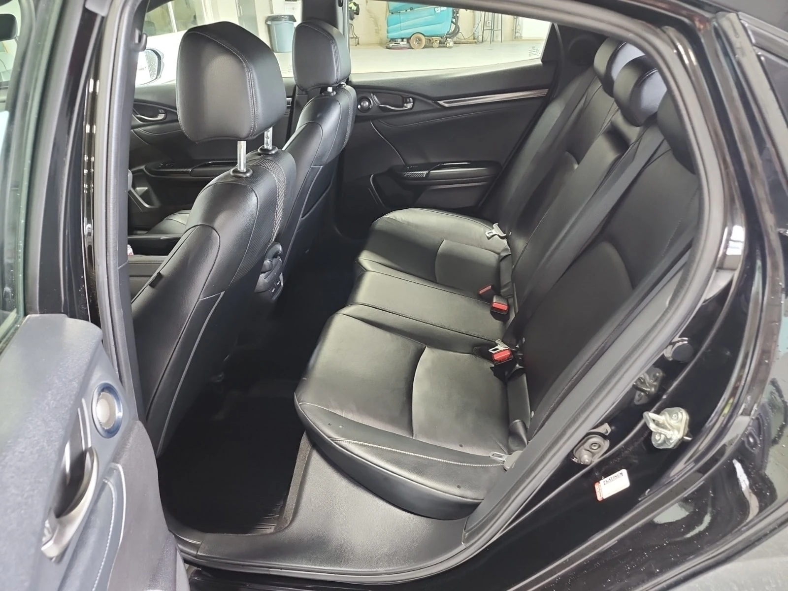 Honda Civic * SPORT TOURING* АВТОКРЕДИТ БЕЗ ПЪРВОНАЧАЛНА, снимка 12 - Автомобили и джипове - 56080121