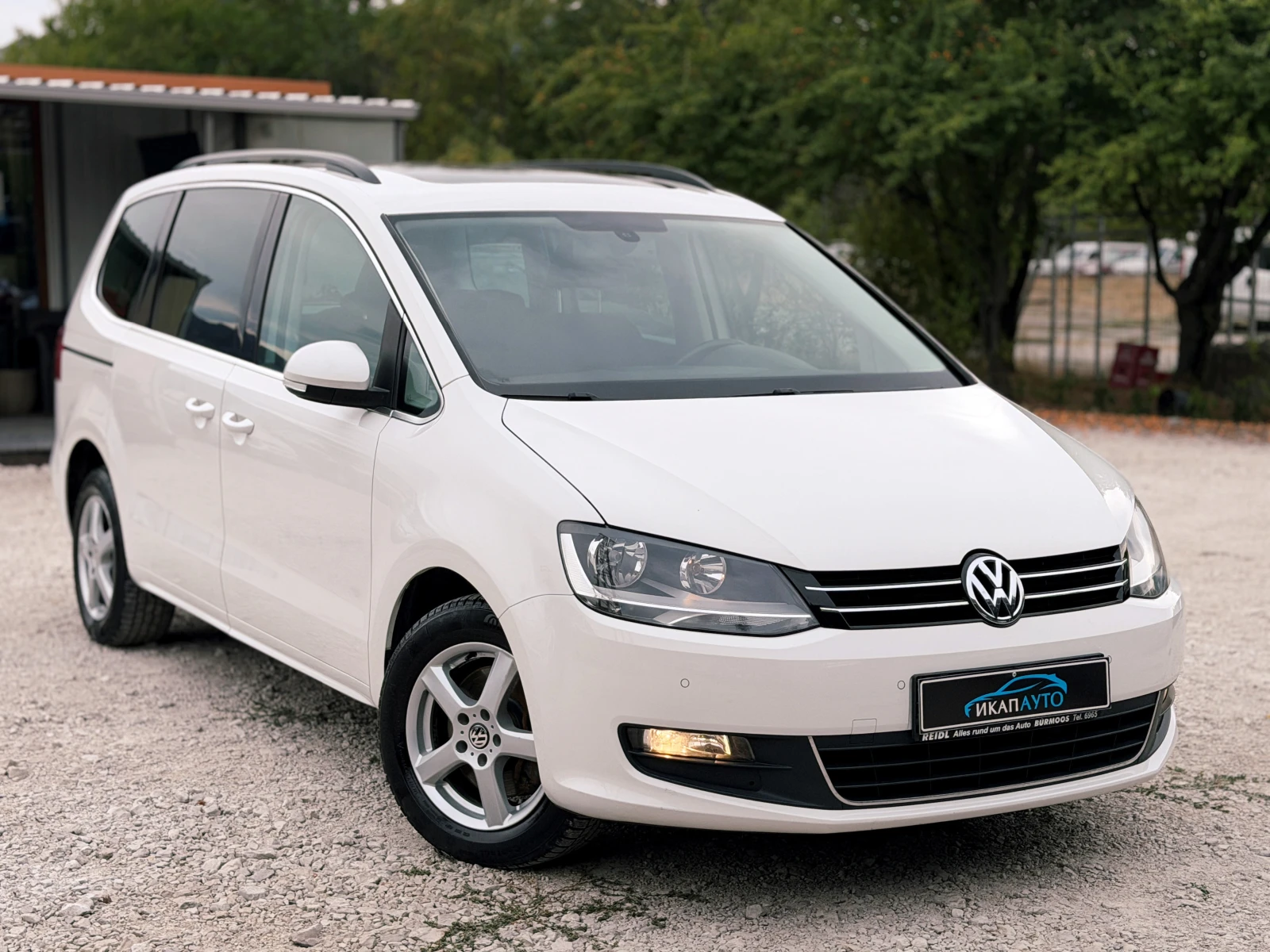 VW Sharan 2.0TDi ПАНОРАМА, снимка 3 - Автомобили и джипове - 56172552