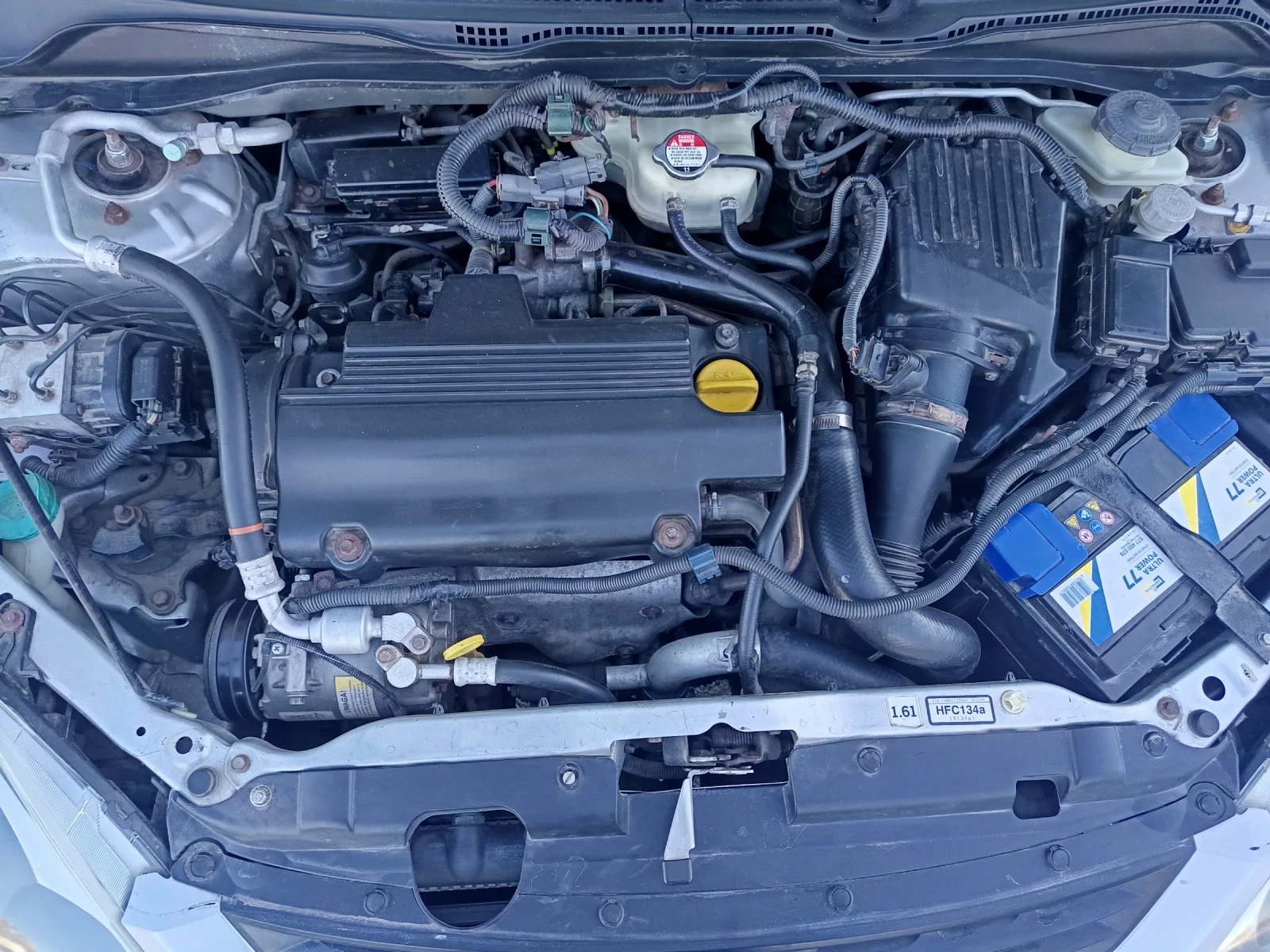 Honda Civic 1.7 Ctdi, снимка 10 - Автомобили и джипове - 56205516