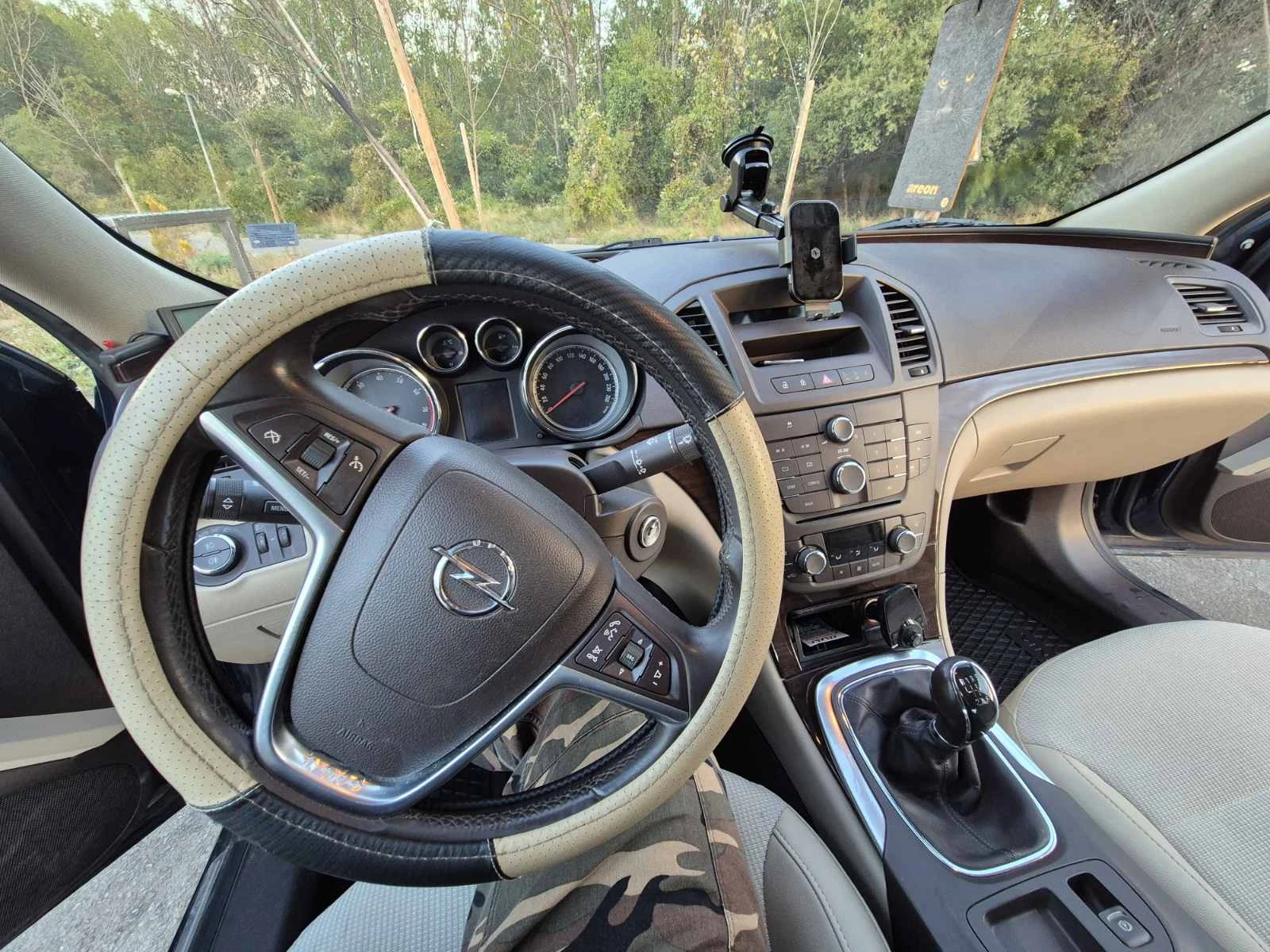 Opel Insignia, снимка 12 - Автомобили и джипове - 56267637