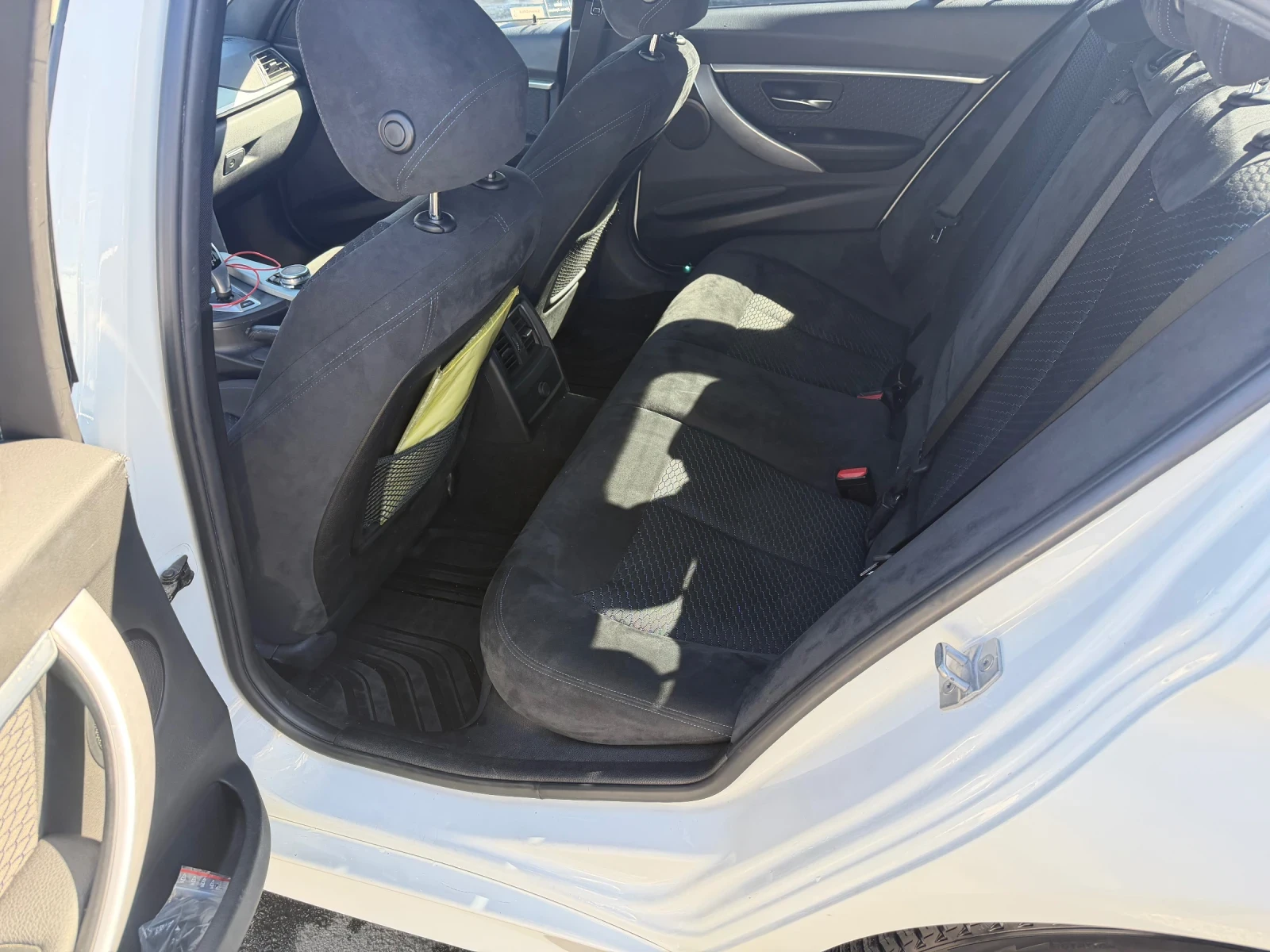 BMW 330, снимка 9 - Автомобили и джипове - 56358725