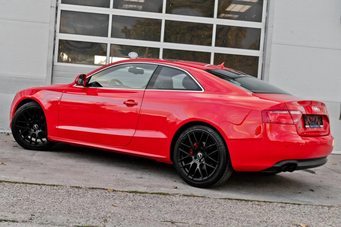 Audi A5 1.8 TURBO, снимка 4 - Автомобили и джипове - 56580530