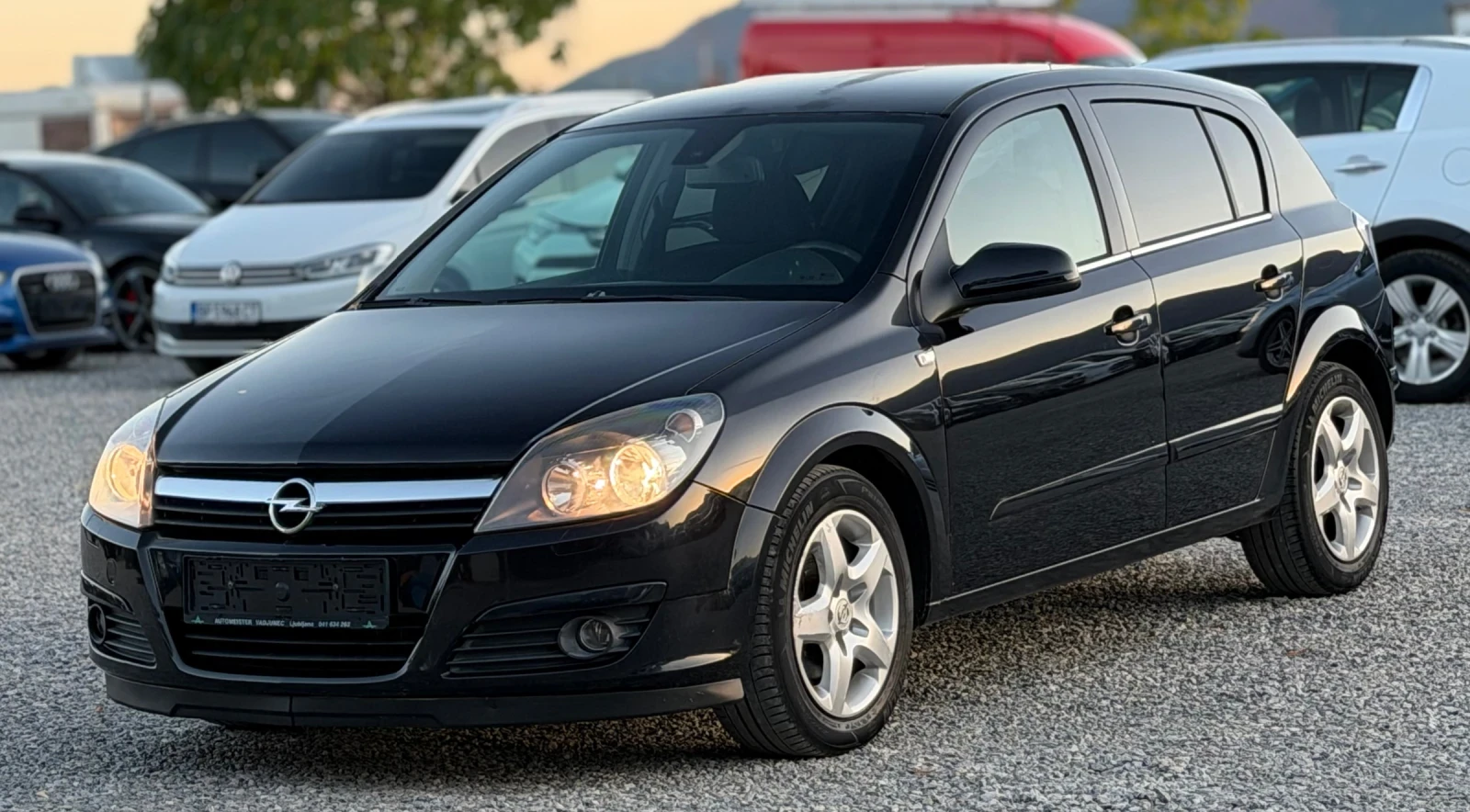 Opel Astra 1.7CDTi 101к.с * Климатроник* , снимка 3 - Автомобили и джипове - 56590744