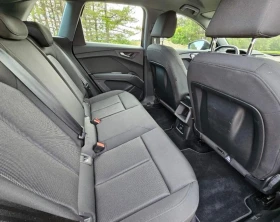 Audi Q4  40 Etron Matrix, снимка 14