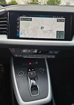 Audi Q4  40 Etron Matrix, снимка 17