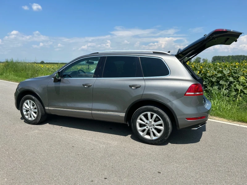 VW Touareg 3, 6 FSI Бензин/Газ, снимка 6 - Автомобили и джипове - 48731598