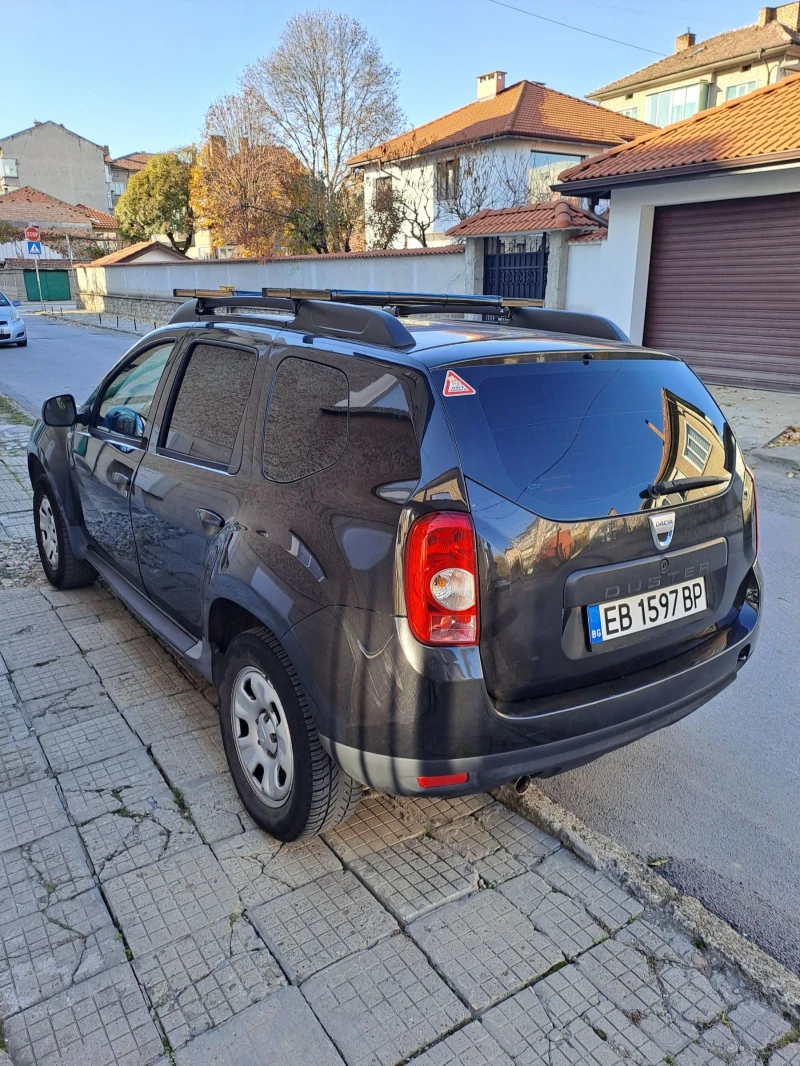 Dacia Duster, снимка 4 - Автомобили и джипове - 48985629