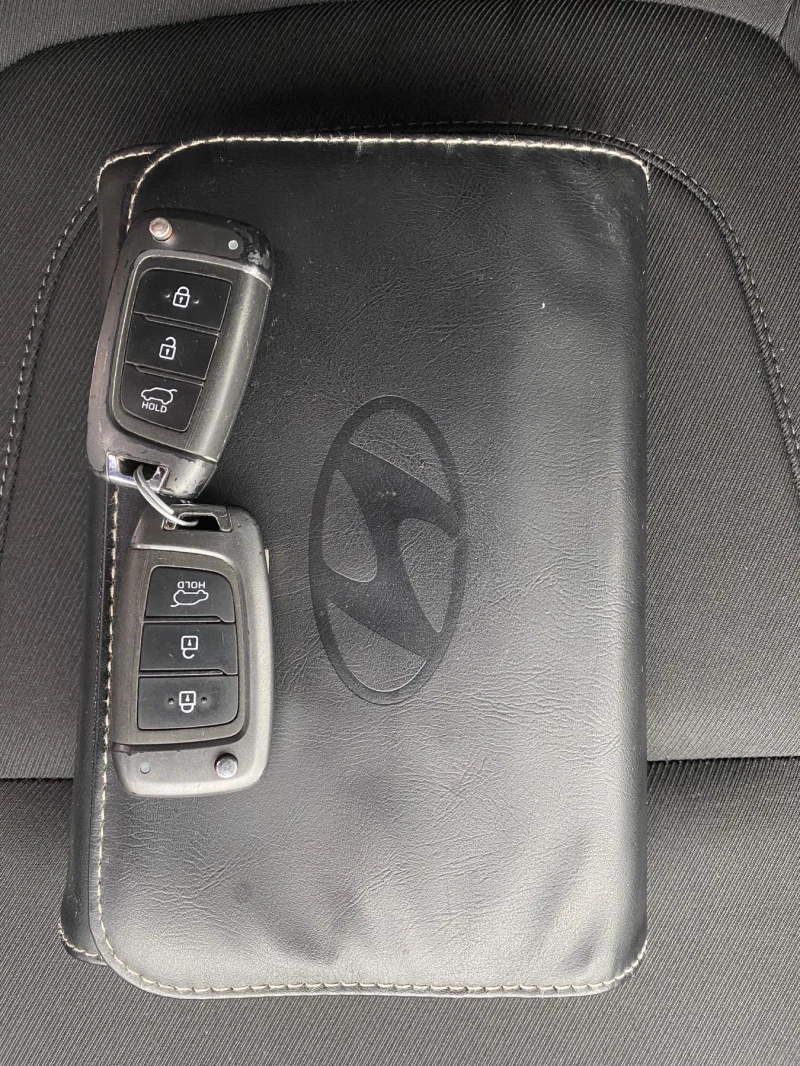 Hyundai Tucson 1.6 T-GDI 230ch HYBRID Business BVA6, снимка 14 - Автомобили и джипове - 51844116