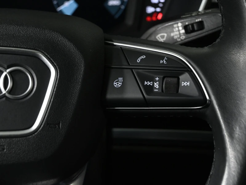 Audi Q3 * Low Mileage Brown Leather Heated Seats Panoramic, снимка 16 - Автомобили и джипове - 52778800