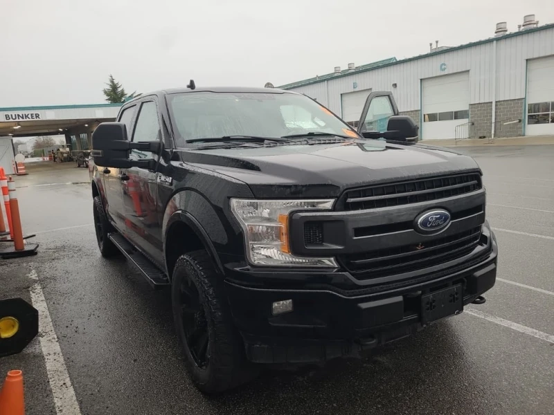 Ford F150 * XLT CREW CAB SHORT BED * CARFAX * ЦЕНА ДО БГ, снимка 2 - Автомобили и джипове - 52827268