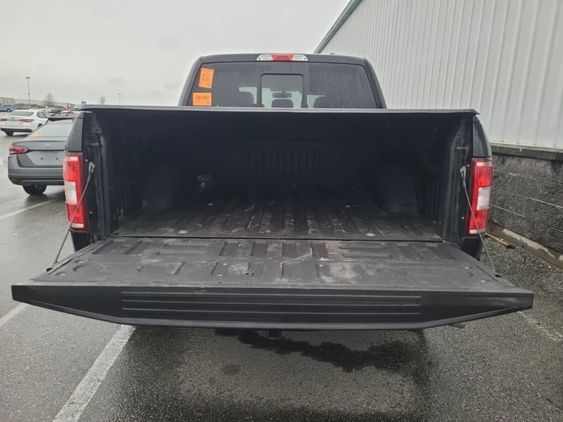 Ford F150 * XLT CREW CAB SHORT BED * CARFAX * ЦЕНА ДО БГ, снимка 14 - Автомобили и джипове - 52827268