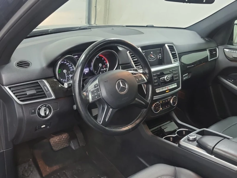 Mercedes-Benz ML 350 * BLUETEC * CARFAX * ЦЕНА ДО БГ, снимка 9 - Автомобили и джипове - 52877054