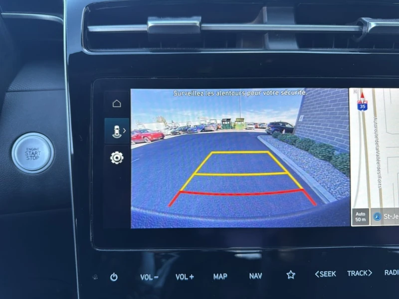 Hyundai Santa Cruz 2024 Preferred * CARFAX * БЕЗ ПЪРВОНАЧАЛНА ВНОСКА, снимка 14 - Автомобили и джипове - 52957212