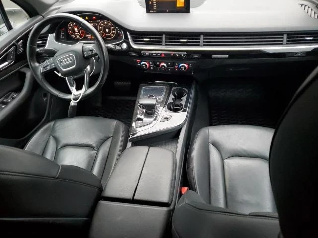 Audi Q7, снимка 8 - Автомобили и джипове - 48802212