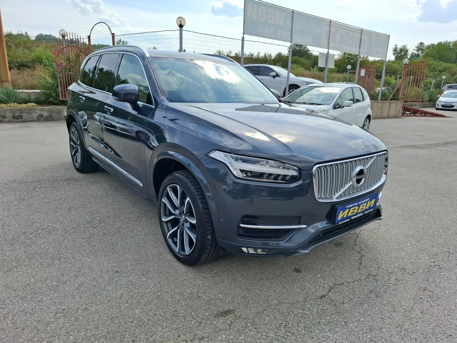 Volvo Xc90 2.0 D5 INSCRIPTION NAVI KEY LESS KAMERA PANORAMA - изображение 2