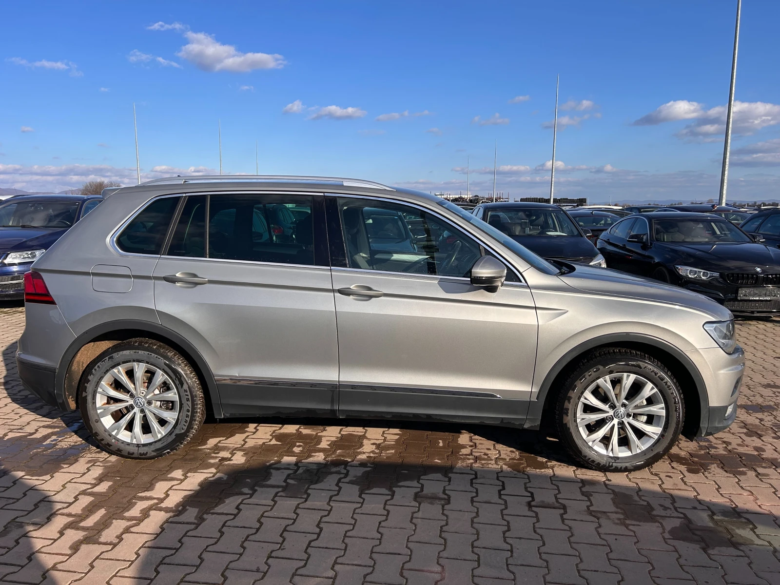 VW Tiguan 1.6TDI NAVI EURO 6 - изображение 5