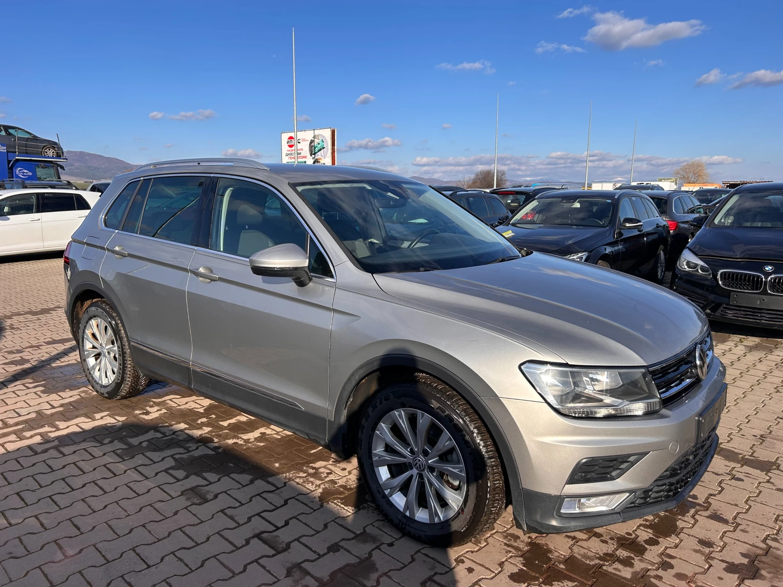 VW Tiguan 1.6TDI NAVI EURO 6 - изображение 4