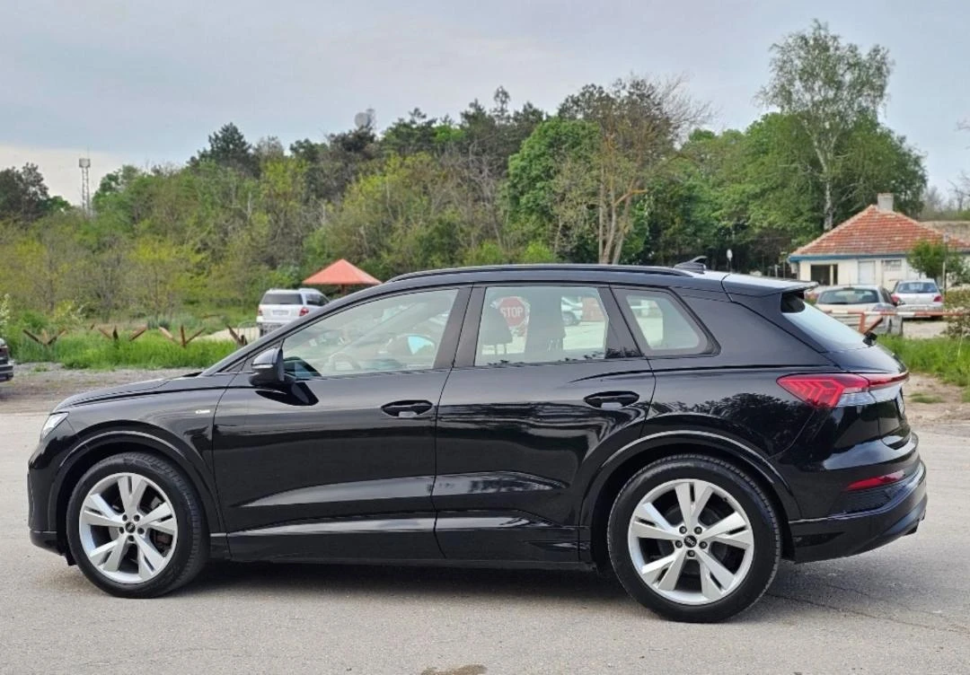 Audi Q4 S Line 40 Etron Matrix - изображение 3