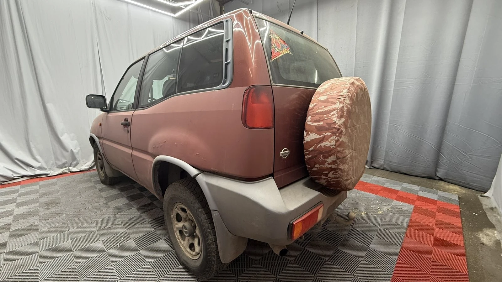 Nissan Terrano  - изображение 3