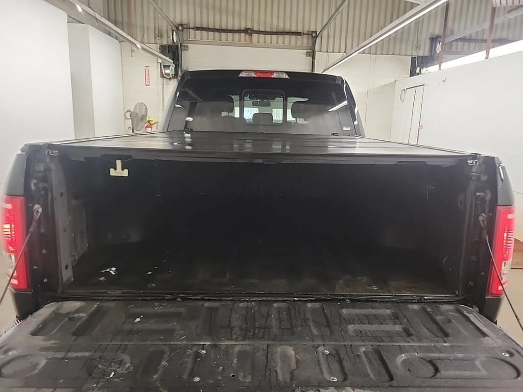 Ford F150 XLT CREW CAB STD BED 2017 * CARFAX*  | Mobile.bg   14