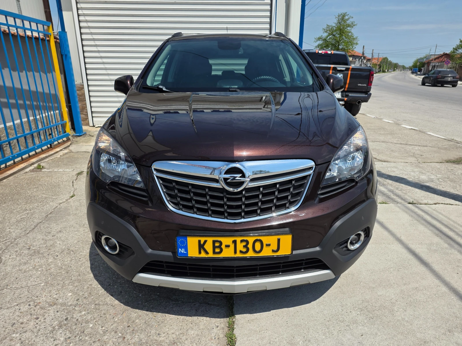 Opel Mokka 1.6Diz navi Cosmo 4x4, снимка 2 - Автомобили и джипове - 54374855