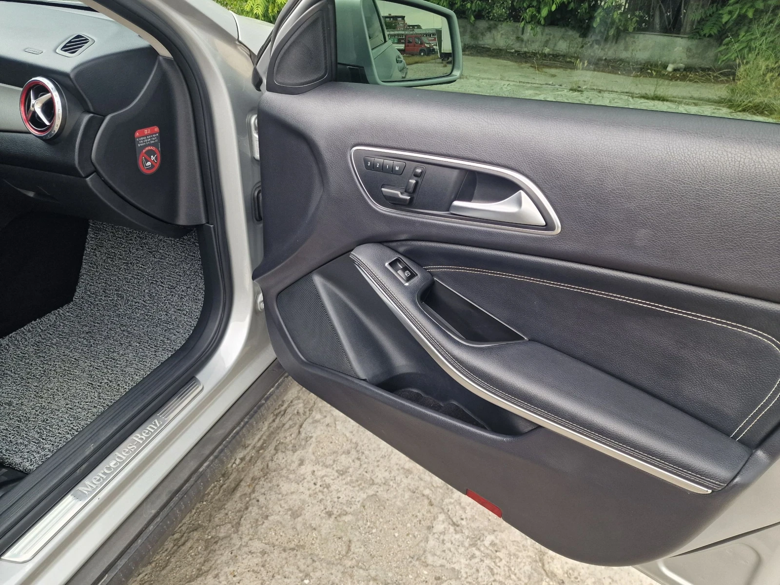 Mercedes-Benz GLA 220, снимка 7 - Автомобили и джипове - 54809237
