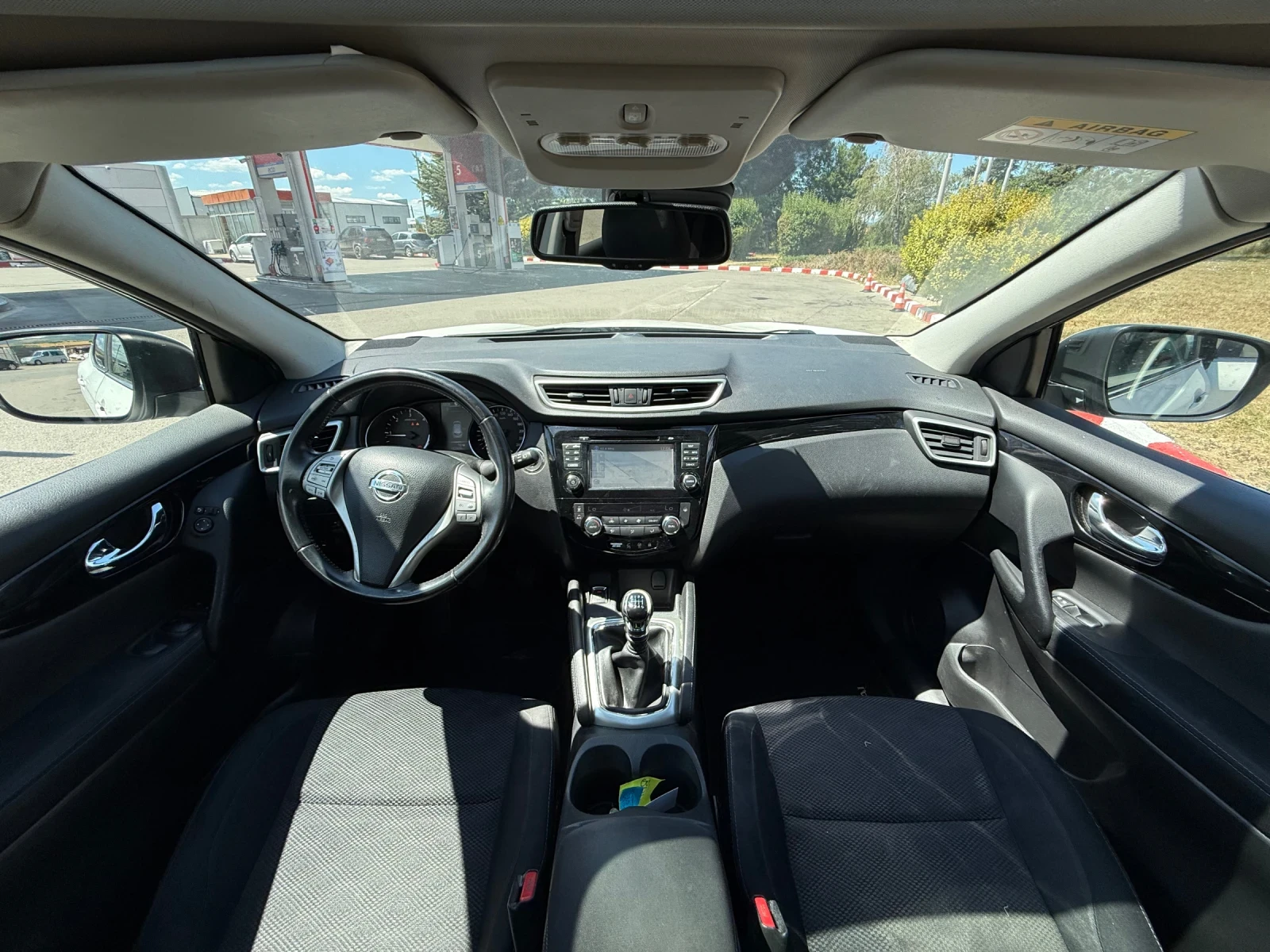 Nissan Qashqai 1.5DCI включена регистрация, снимка 14 - Автомобили и джипове - 55274089