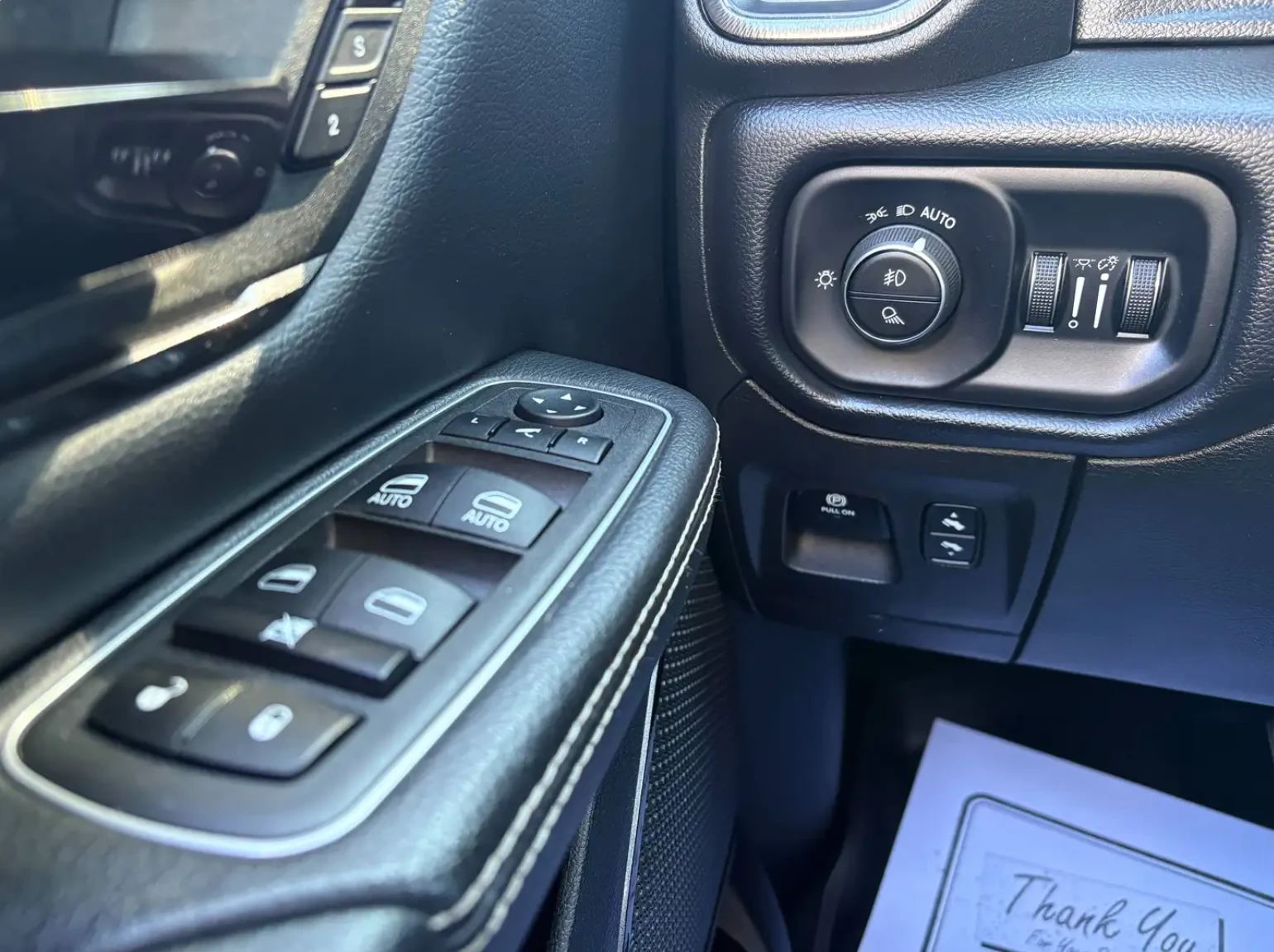 Dodge RAM 1500 Sport HEMI V8 GT, снимка 6 - Автомобили и джипове - 55430310