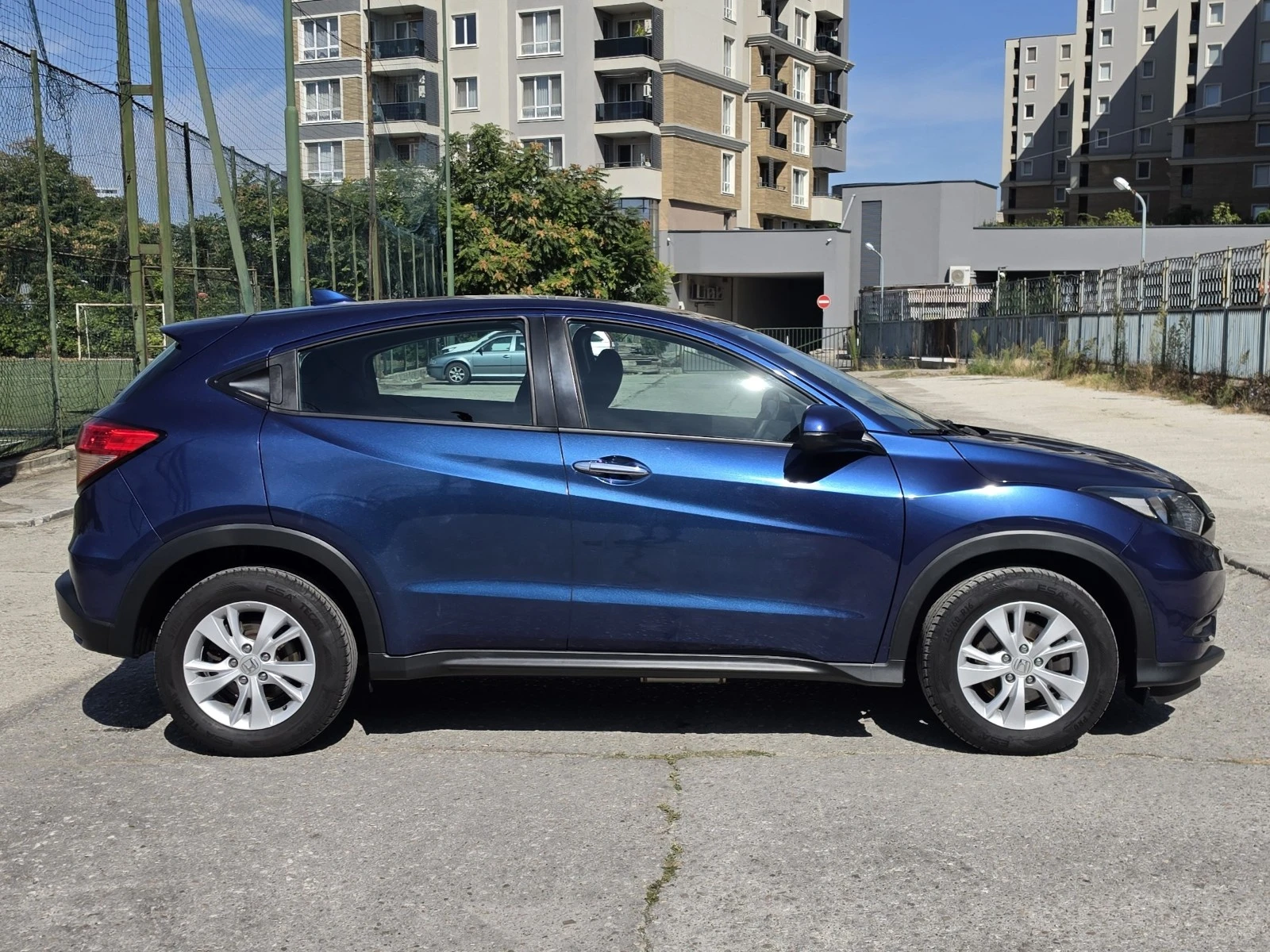 Honda Hr-v 1.5i-VTEC Пълна история в ХОНДА ЕВРО 6, City Breaк, снимка 4 - Автомобили и джипове - 56183608