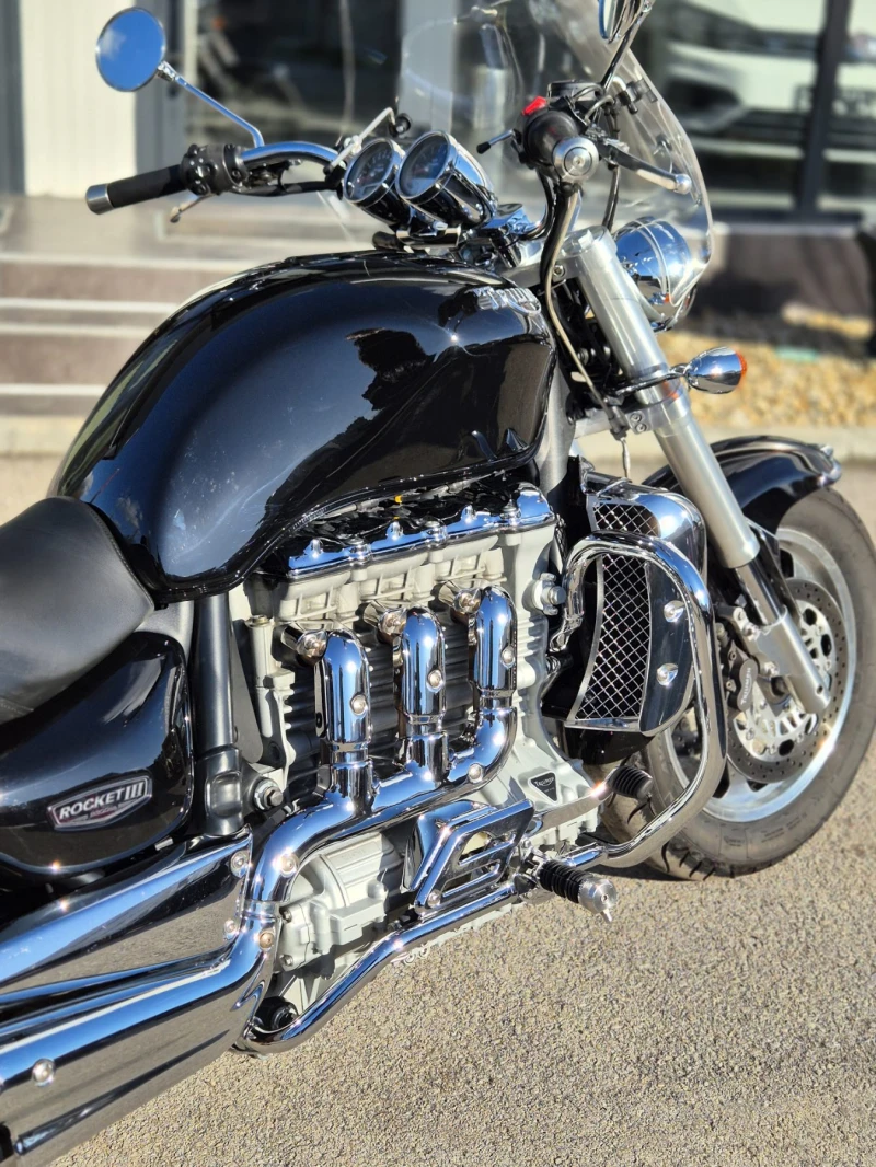 Triumph Rocket III 31000km!!! ШВЕЙЦАРИЯ!!!, снимка 9 - Мотоциклети и мототехника - 53261792