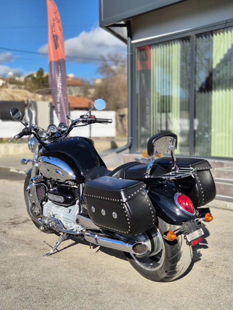 Triumph Rocket III 31000km!!! ШВЕЙЦАРИЯ!!!, снимка 5 - Мотоциклети и мототехника - 53261792