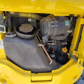 Багер Komatsu PC18MR-3  САМО НА 800 мч, Практически НОВ, снимка 15