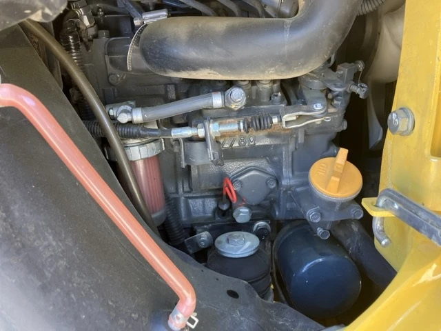 Багер Komatsu PC18MR-3 - РАЗШИРЯЕМИ ВЕРИГИ - ОЧАКВАН 14.04.2026!, снимка 9 - Индустриална техника - 52887415