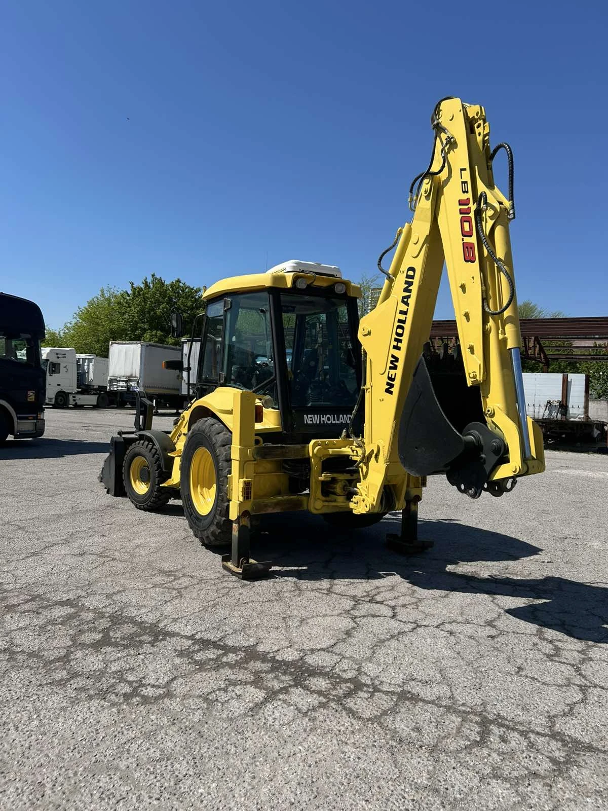 Багер New Holland, снимка 3 - Индустриална техника - 54494787