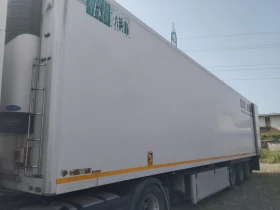       BULL TRAILERS Univan