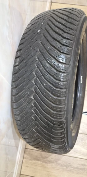 Гуми Зимни 205/60R16, снимка 6