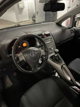 Toyota Auris, снимка 4