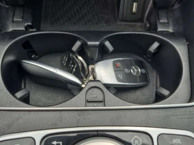 Mercedes-Benz C 300 * 4MATIC SEDAN 4D * CARFAX * , снимка 8